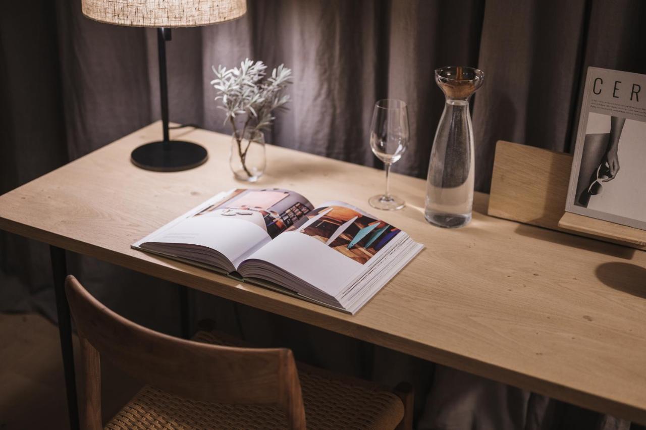 צל אם צילר Zelloon Boutique Hotel מראה חיצוני תמונה