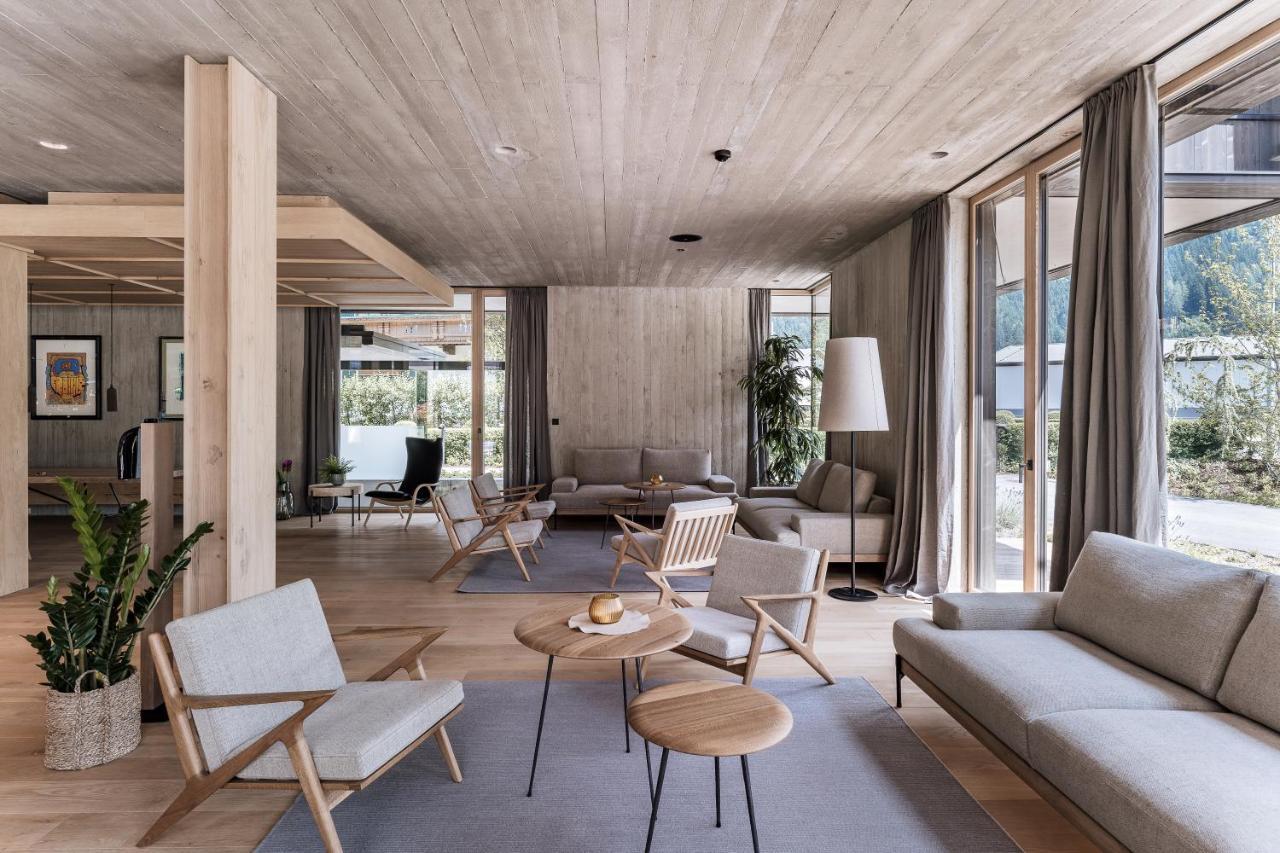 צל אם צילר Zelloon Boutique Hotel מראה חיצוני תמונה