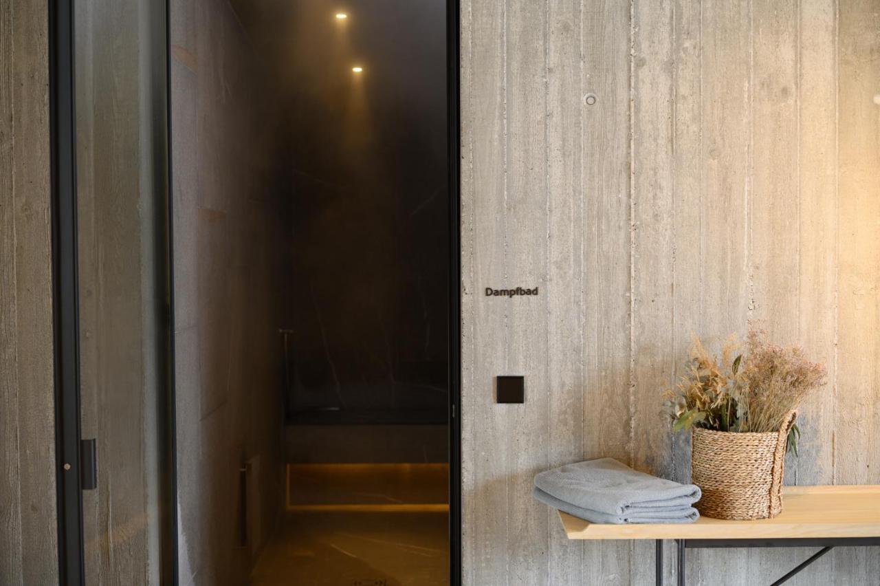 צל אם צילר Zelloon Boutique Hotel מראה חיצוני תמונה